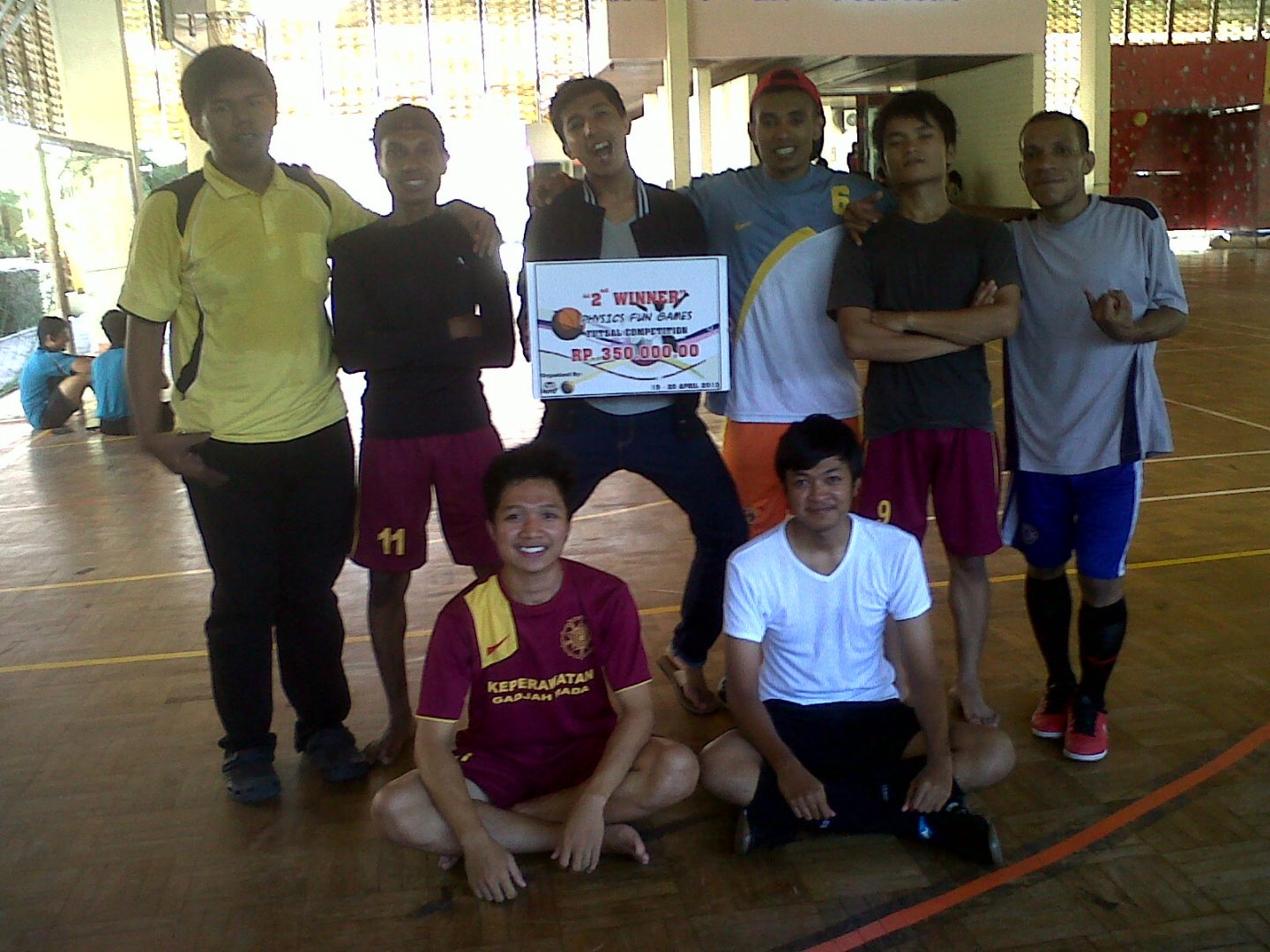 Tim Dadakan Sabet Juara 2 Futsal